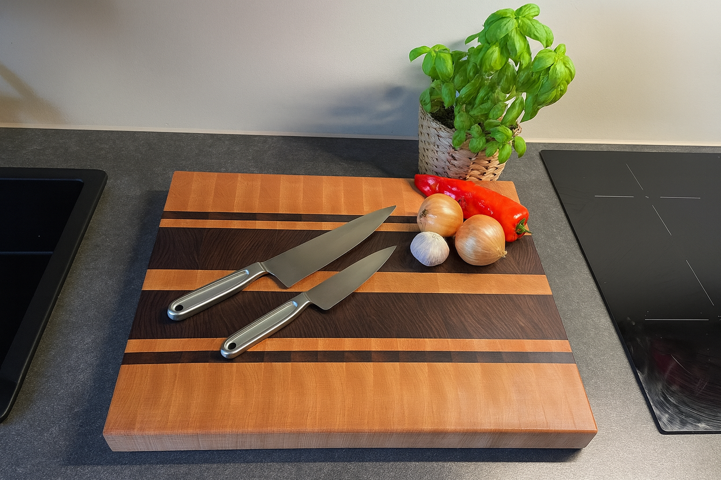 Gårda-  Lönn/Valnöt